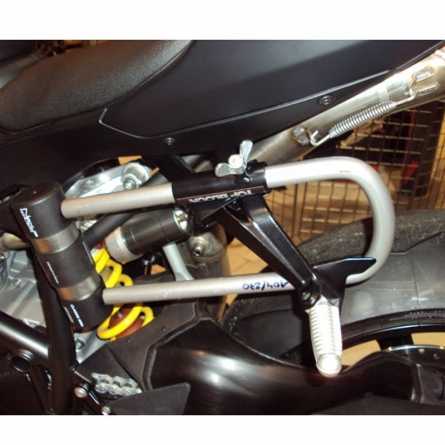 Support d'antivol moto TOP BLOCK transporter sont antivol en moto chez  equip'moto